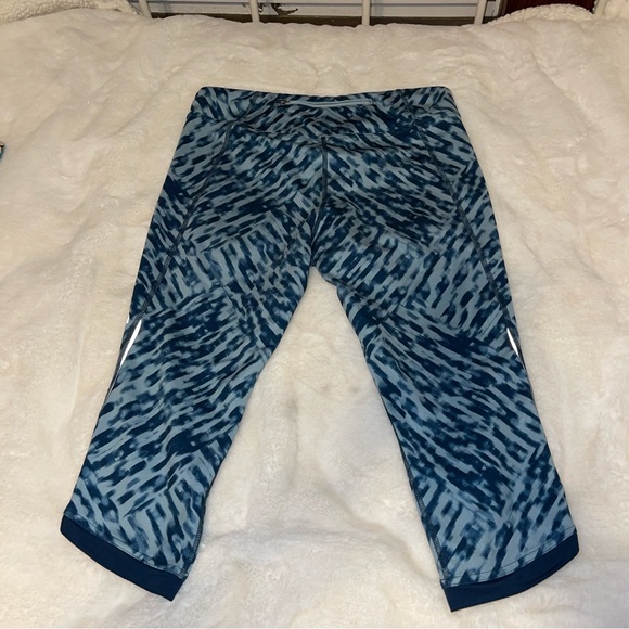 North Face Cropped Leggings - Picture 10 of 11